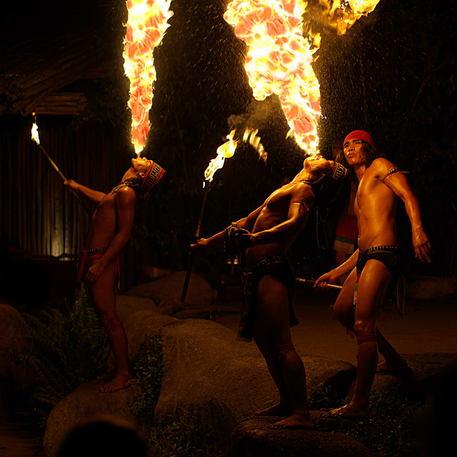 Fire Breather Singapore Show At Entrance To Night Safari